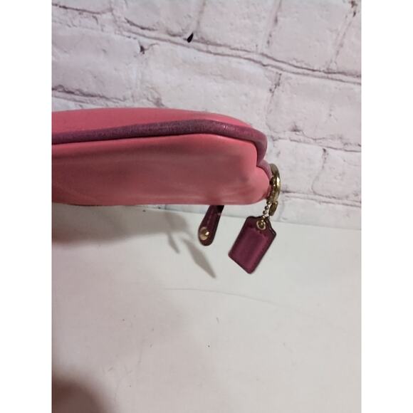 COACH Wristlet Pink Leather Multi Triple Zipper and Pockets Clutch Large Wallet - Picture 10 of 13